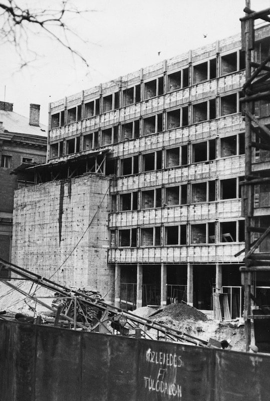 40. A bunkert körülölelő új székház építése, 1967-ben, RTV Újság  Fortepan